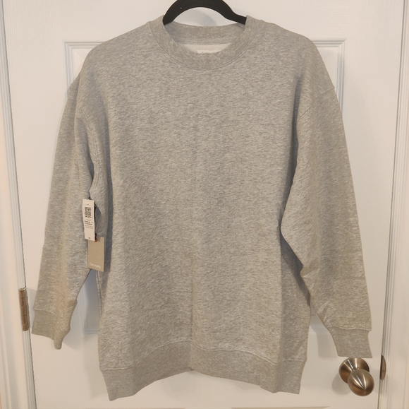 Community Oversized Sweatshirt - Picture 1 of 1